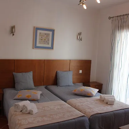 Colina Do Mar Downtown Апартаменты Албуфейра