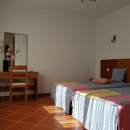 Апартаменты Colina Do Mar Downtown *