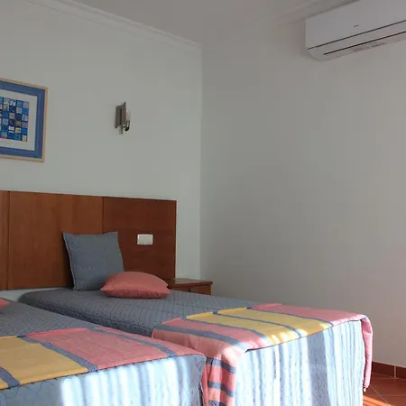 Colina Do Mar Downtown Албуфейра