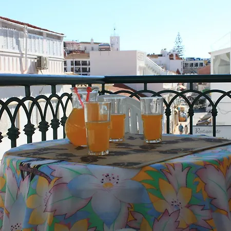 Апартаменты Colina Do Mar Downtown *